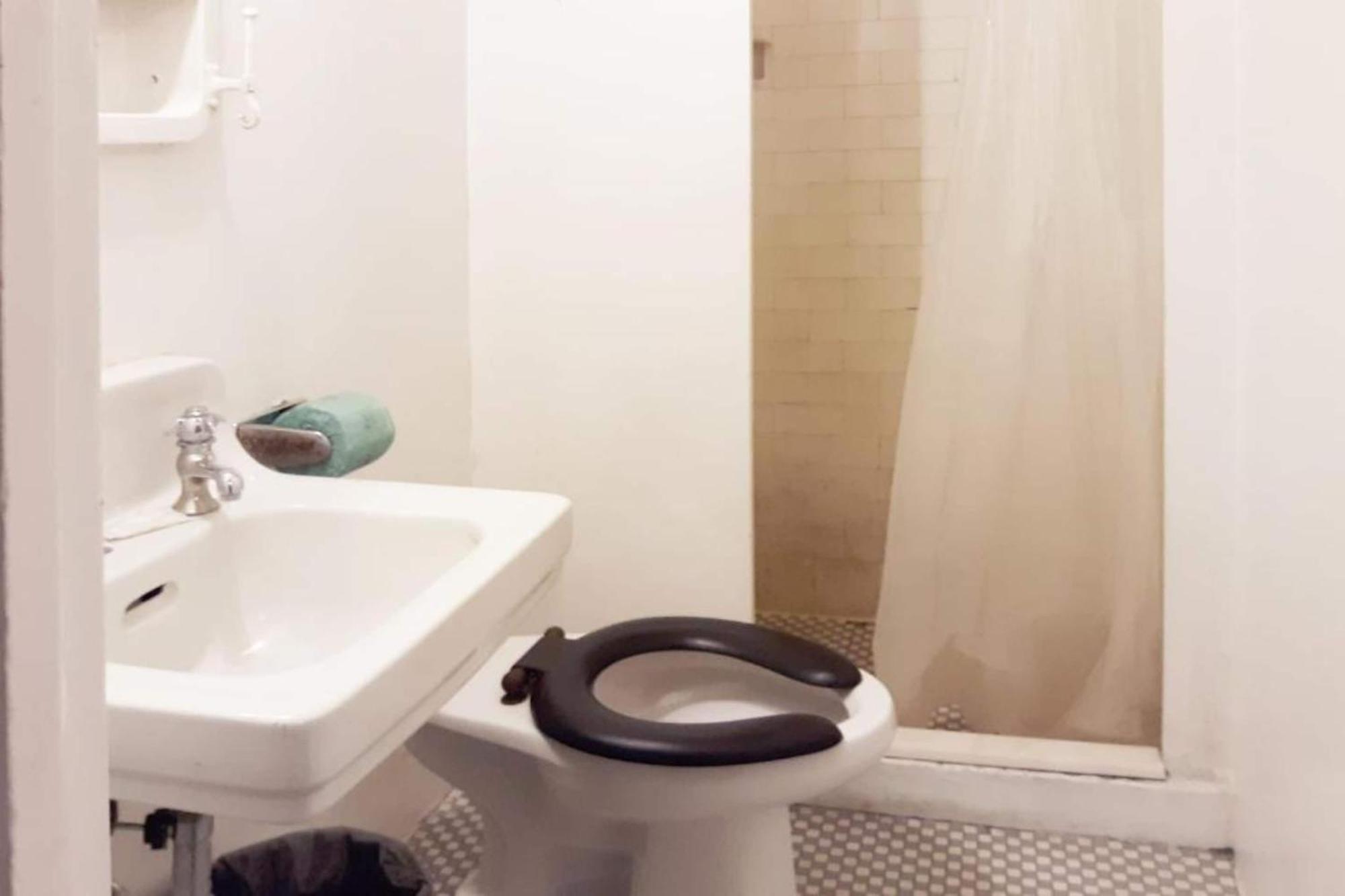 Oyo Hotel Bradford Main St Pa Ngoại thất bức ảnh